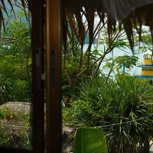 2* Гостевой дом Sunflower Boathouse